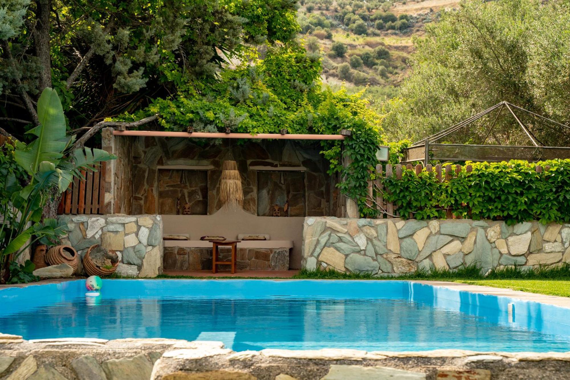 Dm Elegant And Charming Villa Foinikia  Экстерьер фото